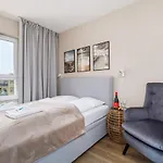 Sun Towers By Renters *