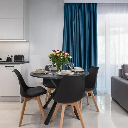 Apartment Sun Towers By Renters Swinemünde