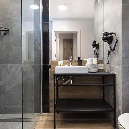 Sun Towers By Renters