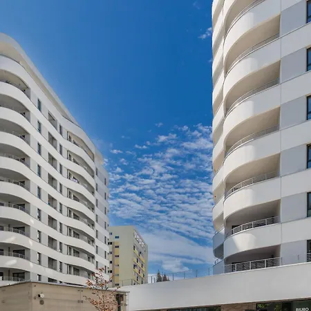 Sun Towers By Renters