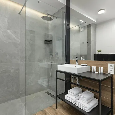 Sun Towers By Renters *